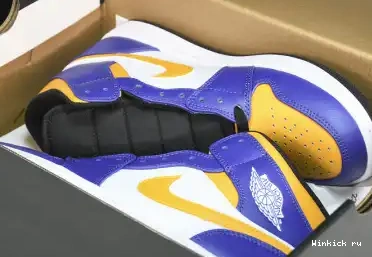 (2022) Jordan 1 Lakers Mid 0611